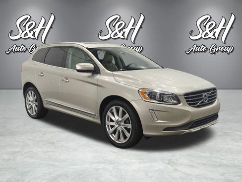 Used 2017 Volvo XC60 T5 Inscription w/ Preferred Option Package image 2
