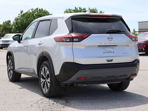 Used 2023 Nissan Rogue SV AWD/4WD image 11