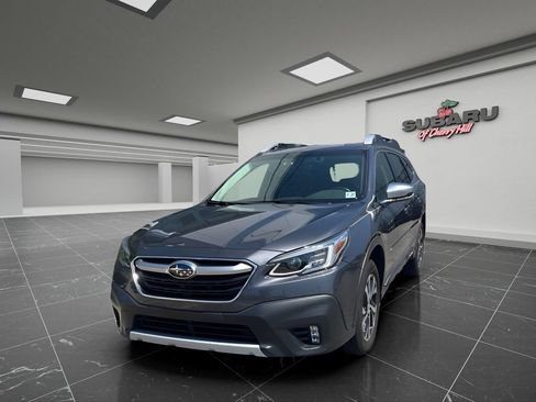 Certified 2022 Subaru Outback Touring XT AWD/4WD image 5