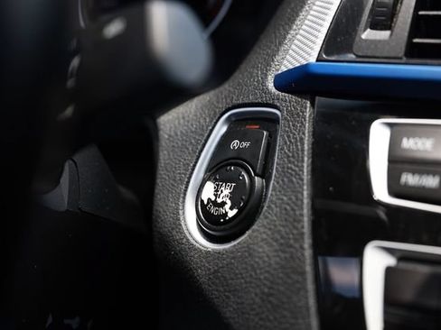 Used 2018 BMW M240i Coupe RWD image 31