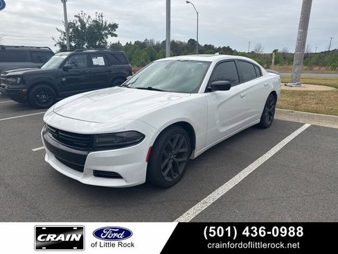 Used 2020 Dodge Charger SXT w/ Plus Group image 1