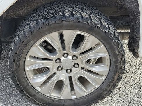 Used 2020 GMC Sierra 1500 Denali w/ Denali Premium Package image 9