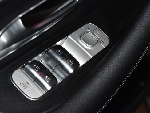 New 2026 Mercedes-Benz GLS 450 4MATIC image 5