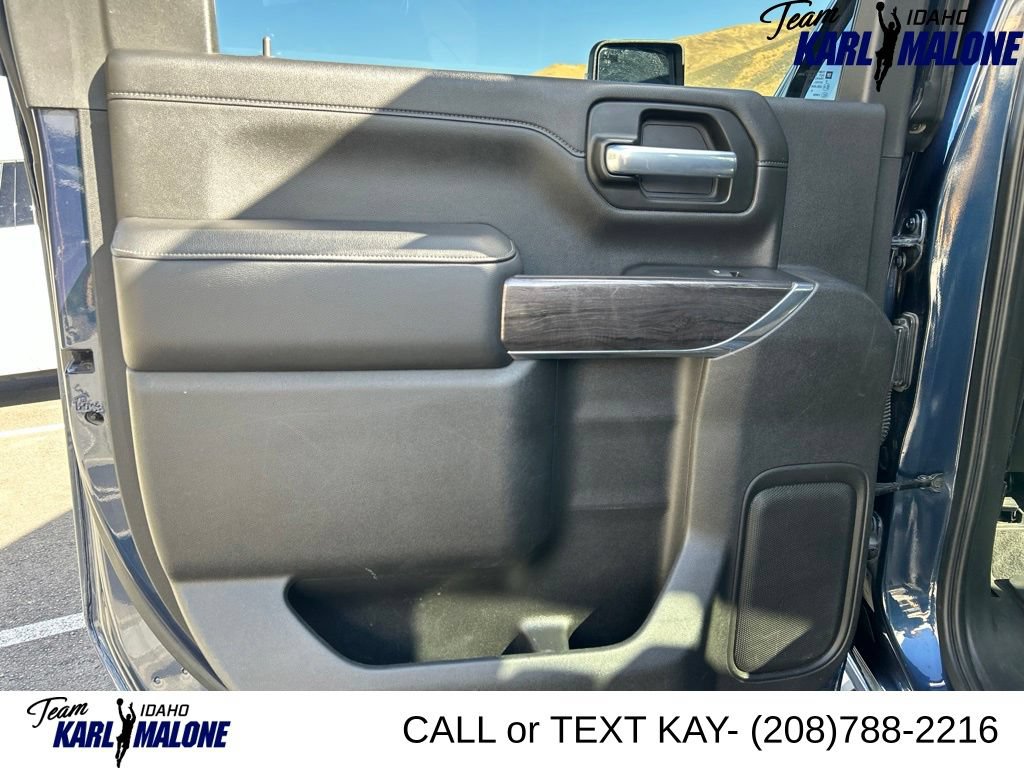 Used 2020 Chevrolet Silverado 3500 LTZ w/ LTZ Plus Package AWD/4WD image 20