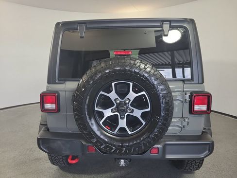 Used 2023 Jeep Wrangler Unlimited Rubicon AWD/4WD image 6