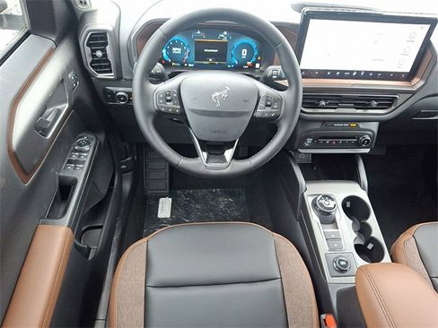 New 2025 Ford Bronco Sport Outer Banks w/ Outer Banks Tech Package+ image 7