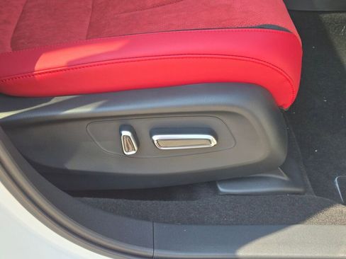 Certified 2025 Acura ADX A-Spec image 7