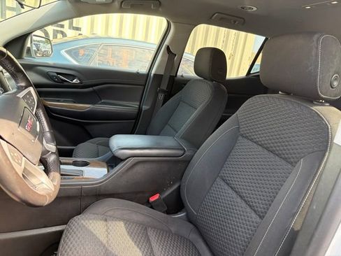 Used 2019 GMC Acadia SLE FWD image 25