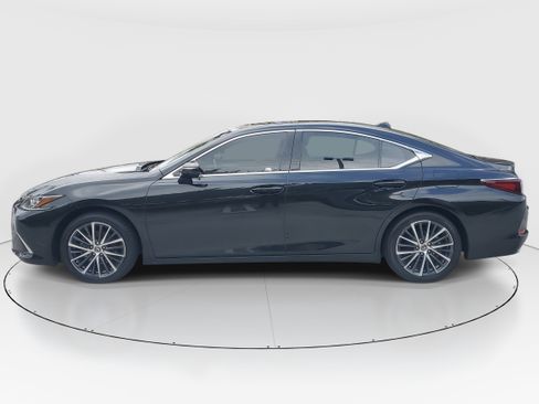 Used 2024 Lexus ES 350 w/ Premium Package image 6