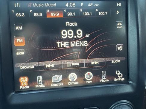 Used 2014 RAM 1500 Laramie Longhorn image 15