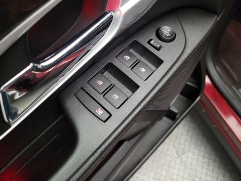 Used 2016 GMC Terrain Denali image 27