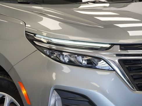 Certified 2024 Chevrolet Equinox LT FWD image 32