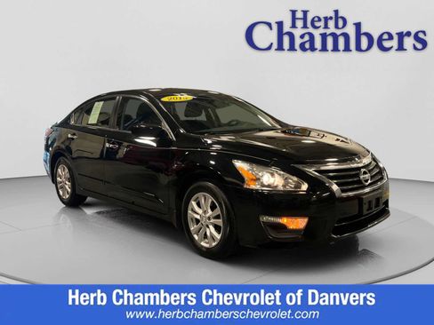 Used 2015 Nissan Altima 2.5 S w/ Sport Value Package FWD image 1