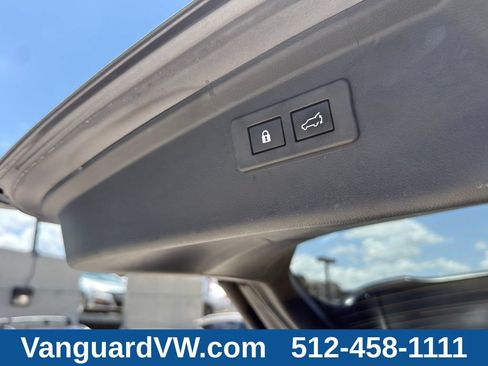 Used 2025 Subaru Outback Limited XT w/ Popular Package #2 AWD/4WD image 9
