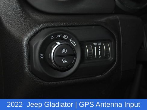 Used 2022 Jeep Gladiator Sport AWD/4WD image 10