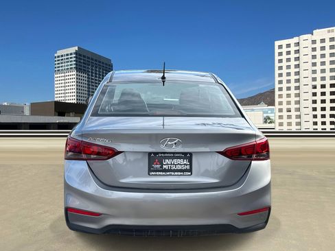 Used 2021 Hyundai Accent SE image 4