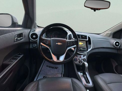 Used 2017 Chevrolet Sonic Premier image 19