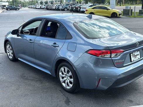 Used 2024 Toyota Corolla LE FWD image 4