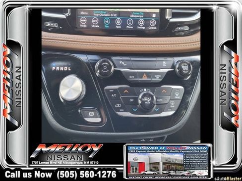 Used 2020 Chrysler Pacifica Limited image 28