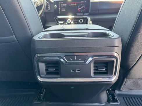 Used 2026 GMC Sierra 1500 Denali w/ Denali Reserve Package AWD/4WD image 19