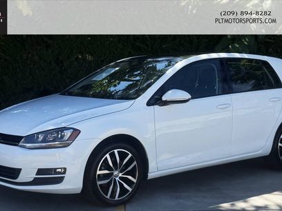 Used 2015 Volkswagen Golf SE w/ Lighting Package