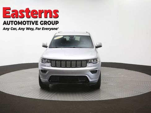 Used 2017 Jeep Grand Cherokee Altitude AWD/4WD image 52