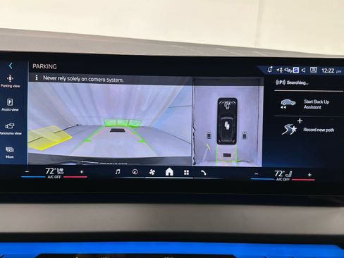 Used 2025 BMW X3 xDrive30i w/ Premium Package image 35