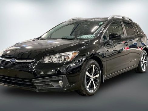 Used 2023 Subaru Impreza Premium image 3