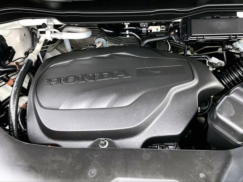 Used 2017 Honda Pilot Elite image 32