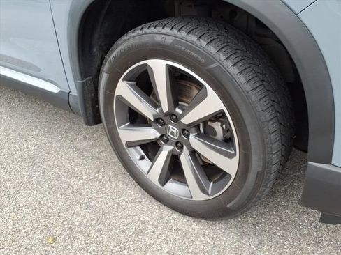 Used 2023 Honda Pilot Elite image 4