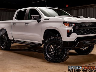 Used 2025 Chevrolet Silverado 1500 Custom Trail Boss w/ LPO, Dark Essentials Package