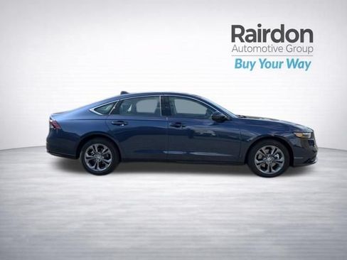 Used 2025 Honda Accord EX-L image 8