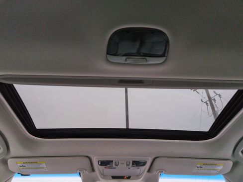 Used 2019 Subaru Outback 3.6R Limited image 23