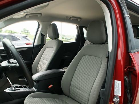 Used 2022 Ford Escape SE w/ Convenience Package image 16