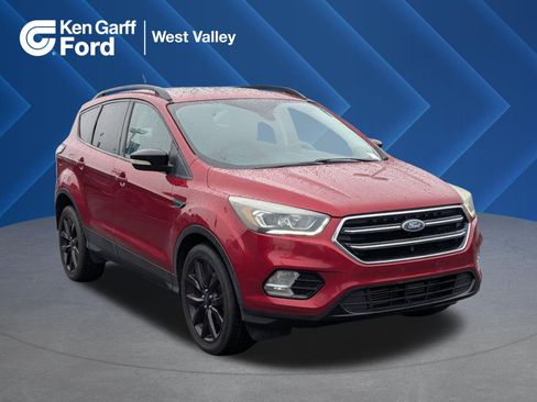 Used 2017 Ford Escape Titanium AWD/4WD image 1