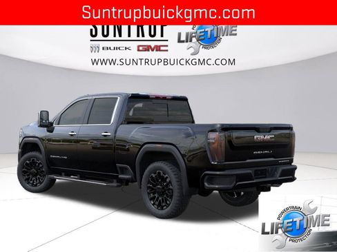 New 2026 GMC Sierra 2500 Denali w/ Denali Reserve Package image 3
