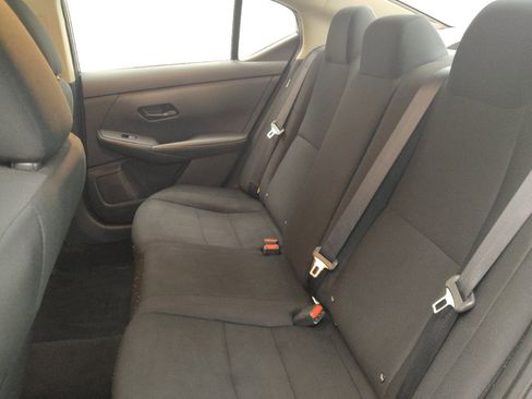 Used 2024 Nissan Sentra S FWD image 18
