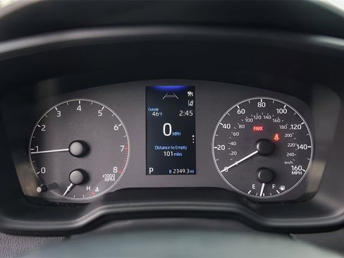 Used 2023 Toyota Corolla SE image 11