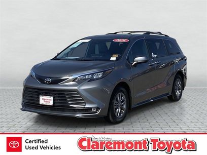 Certified 2026 Toyota Sienna XLE