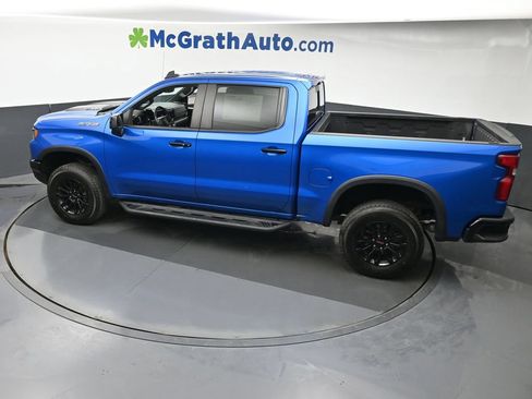 Used 2023 Chevrolet Silverado 1500 ZR2 w/ Technology Package AWD/4WD image 27
