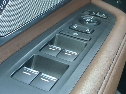 Used 2019 Acura RDX AWD w/ Advance Package image 26