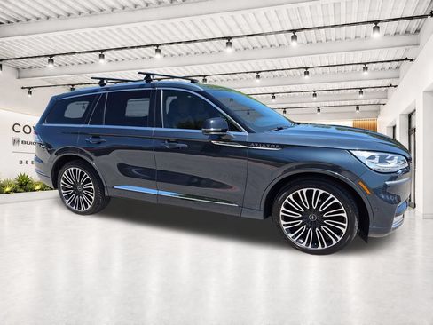 Used 2023 Lincoln Aviator Black Label w/ Dynamic Handling Package AWD/4WD image 15
