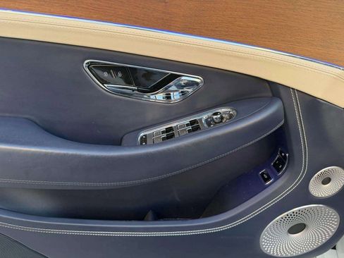 Certified 2024 Bentley Continental GT image 37