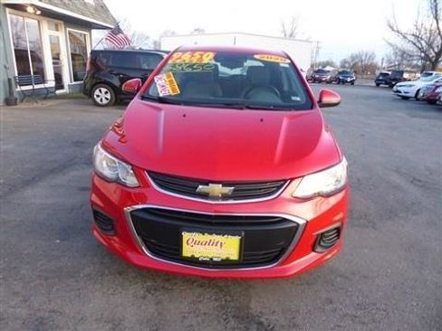 Used 2020 Chevrolet Sonic LT image 4
