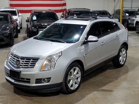 Used 2015 Cadillac SRX Performance w/ Driver Awareness Package FWD image 36
