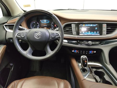 Used 2018 Buick Enclave Avenir w/ Avenir Technology Package image 22