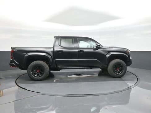 New 2026 Toyota Tacoma TRD Pro AWD/4WD image 9