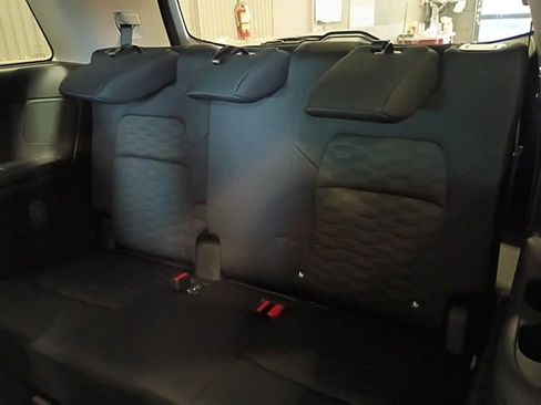 New 2025 Nissan Pathfinder SV image 22