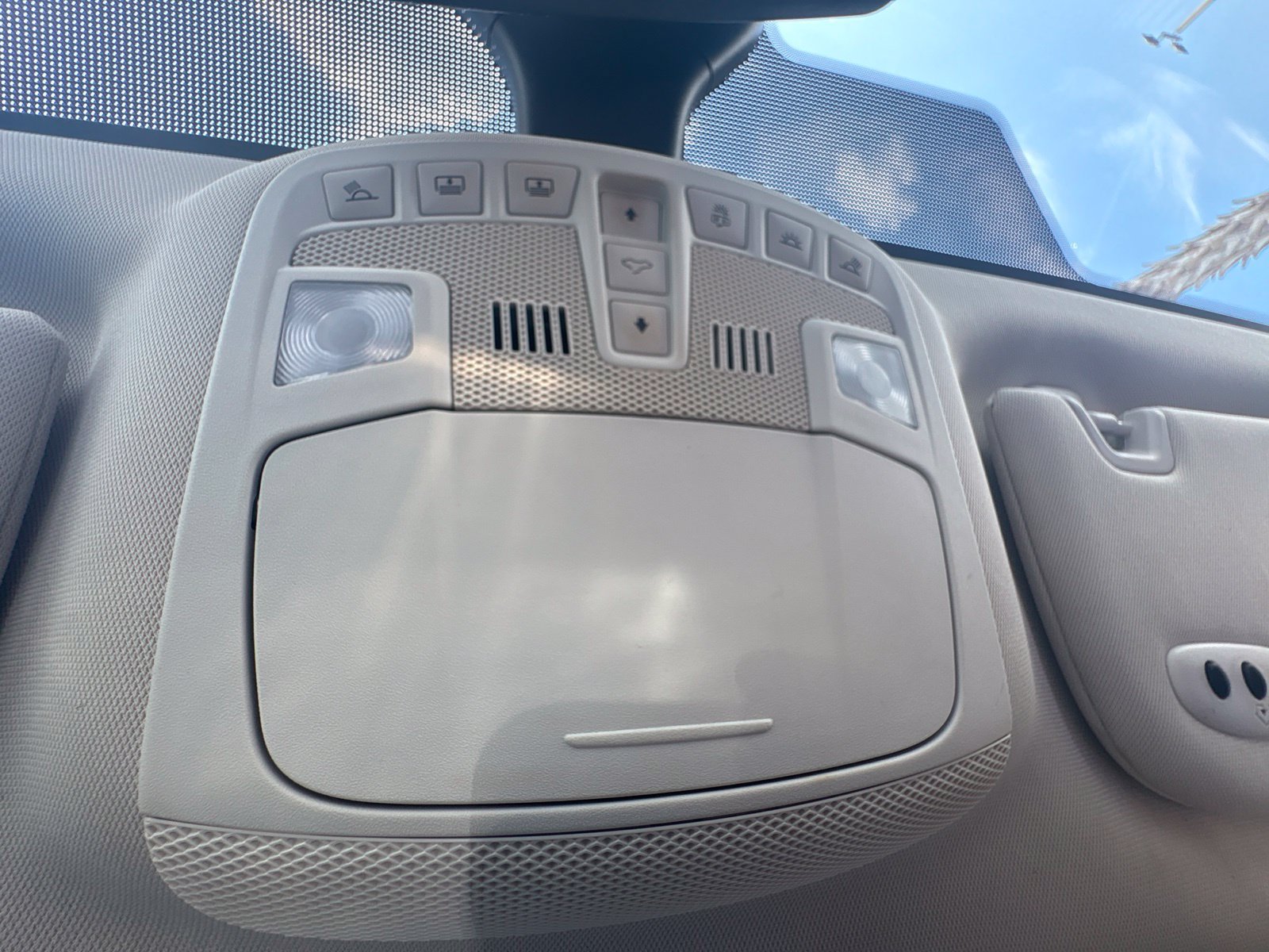 Used 2023 Ford Edge Titanium AWD/4WD image 35