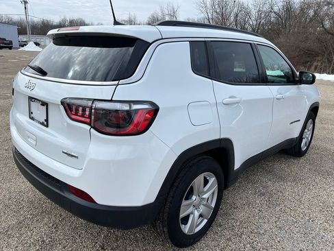 Used 2022 Jeep Compass Latitude image 7